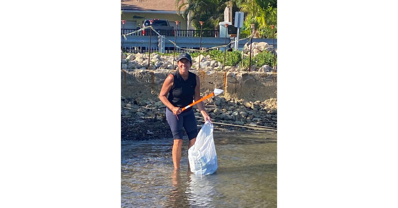 annie beach clean up